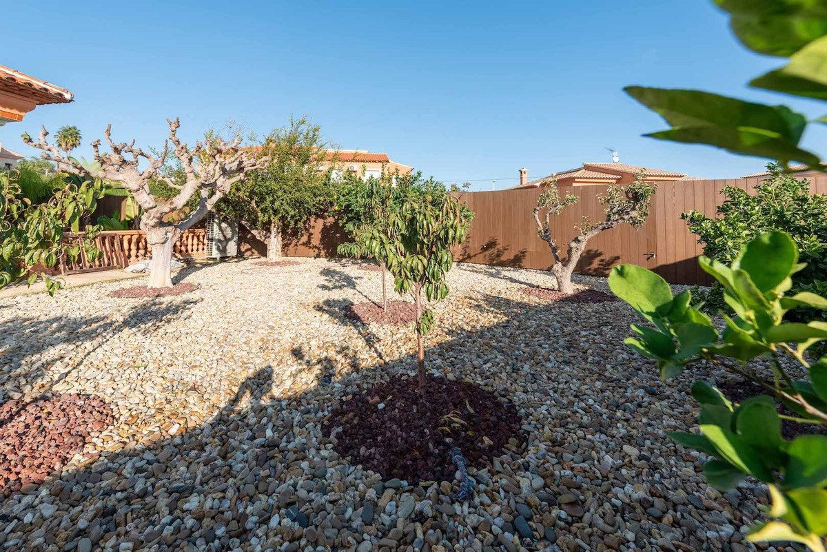 DP-07-R4965418-33 Volledig gerenoveerde exclusieve villa te koop in Calpe