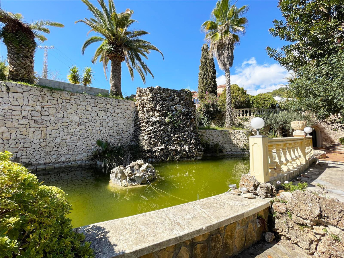 DP-07-R5007451-1 Ruime villa met zeezicht in Benissa