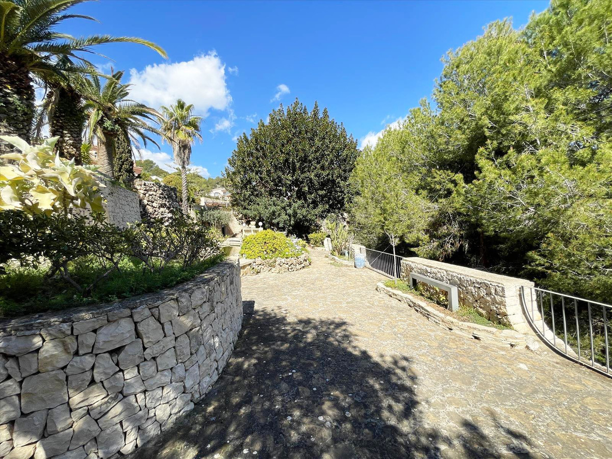 DP-07-R5007451-26 Ruime villa met zeezicht in Benissa