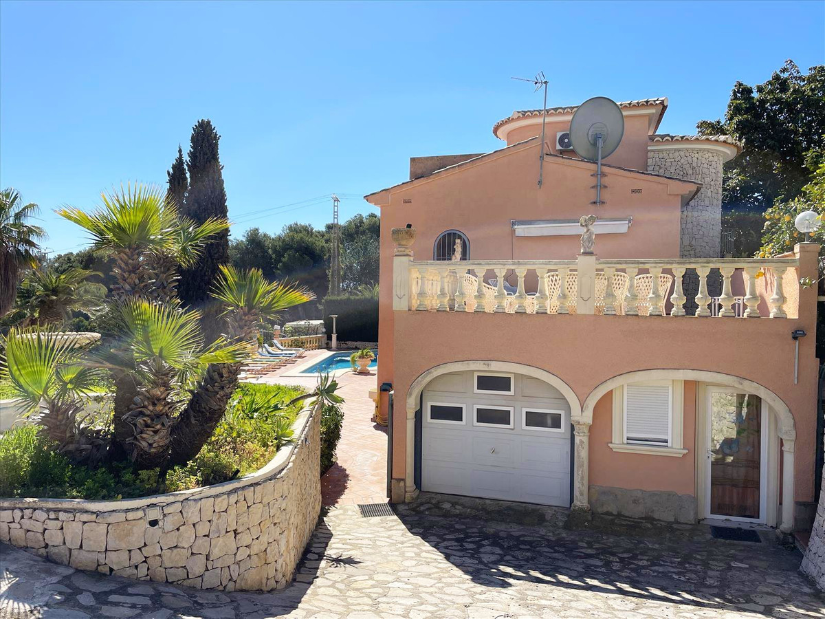 DP-07-R5007451-36 Ruime villa met zeezicht in Benissa