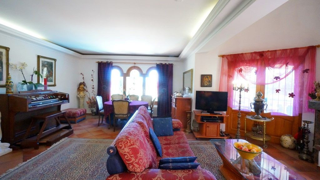 DP-07-R5007451-42 Ruime villa met zeezicht in Benissa