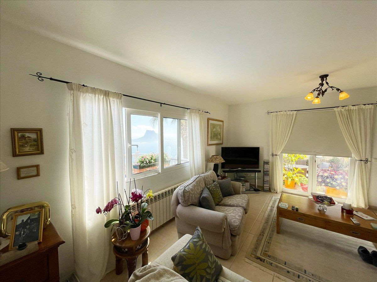 Villa met zeezicht te koop in Calpe