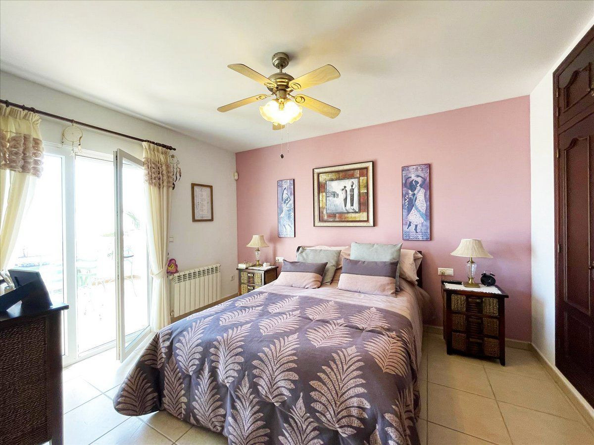Villa met zeezicht te koop in Calpe