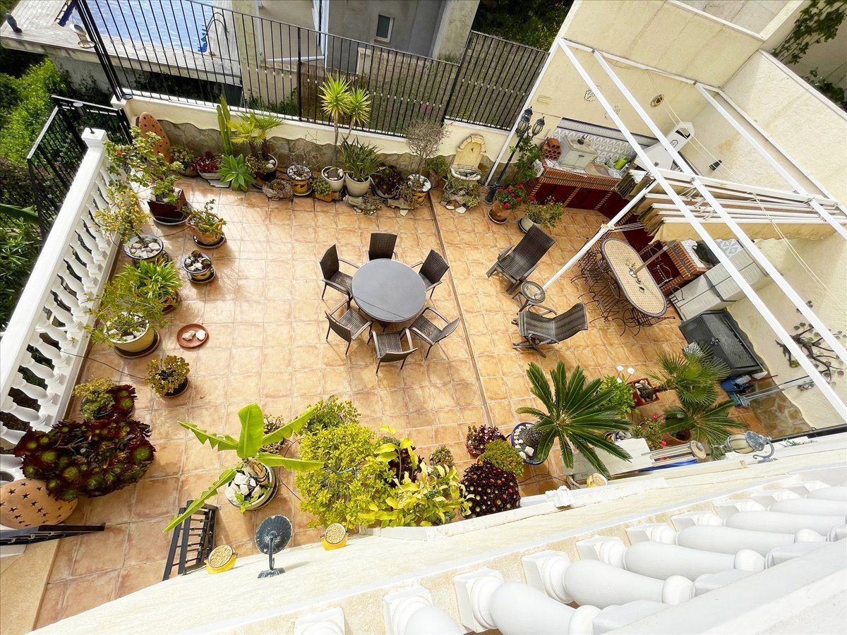 Villa met zeezicht te koop in Calpe