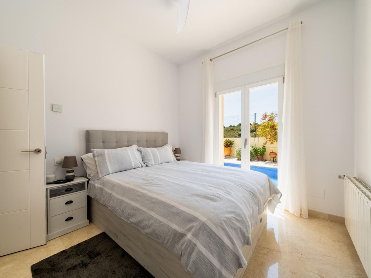 Villa te koop in Coin