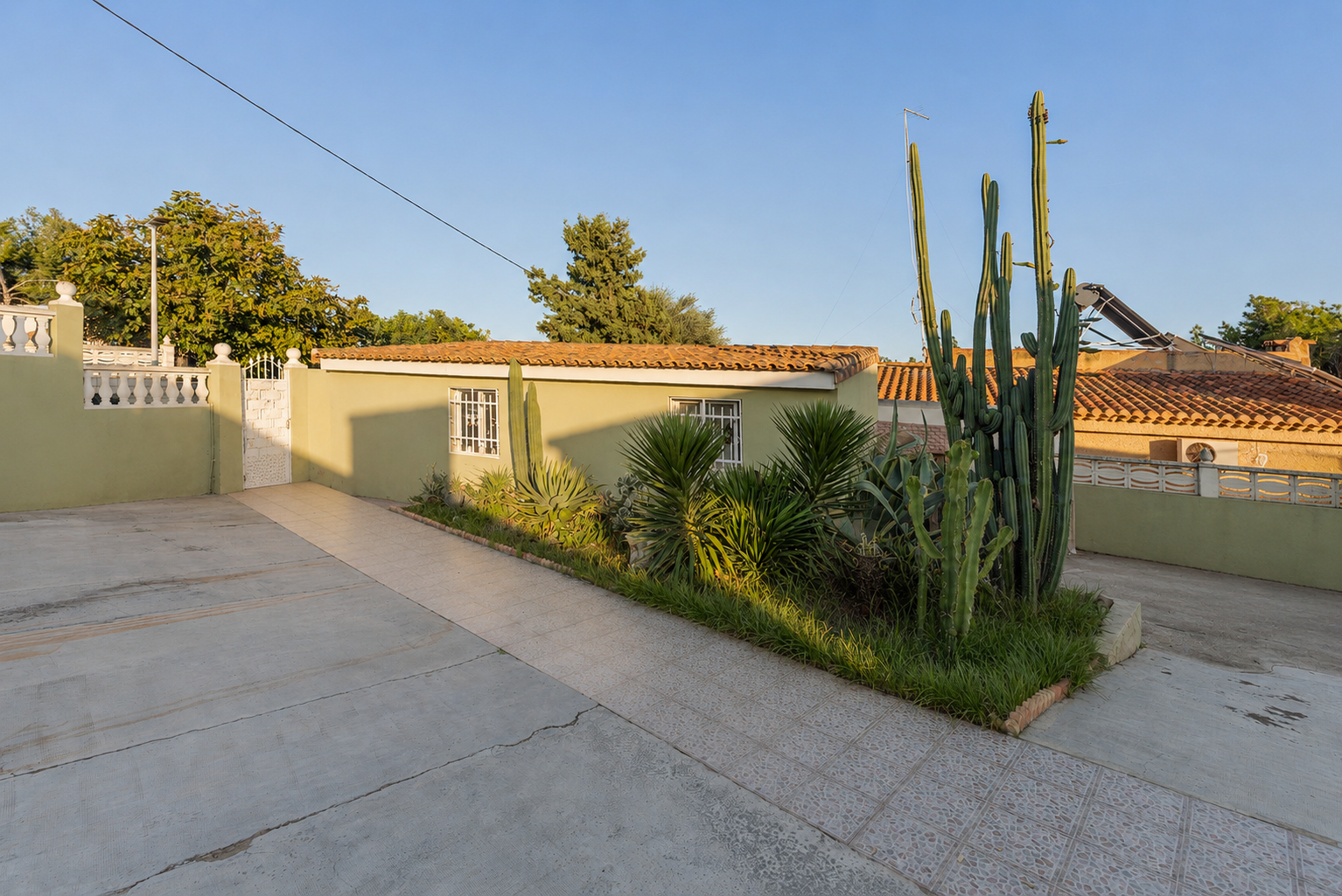 Villa te koop in Riba-Roja de Túria
