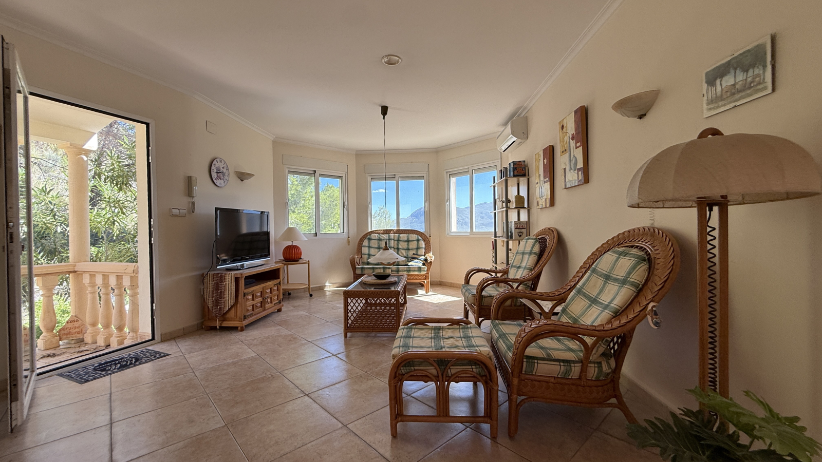 Villa te koop in Pego