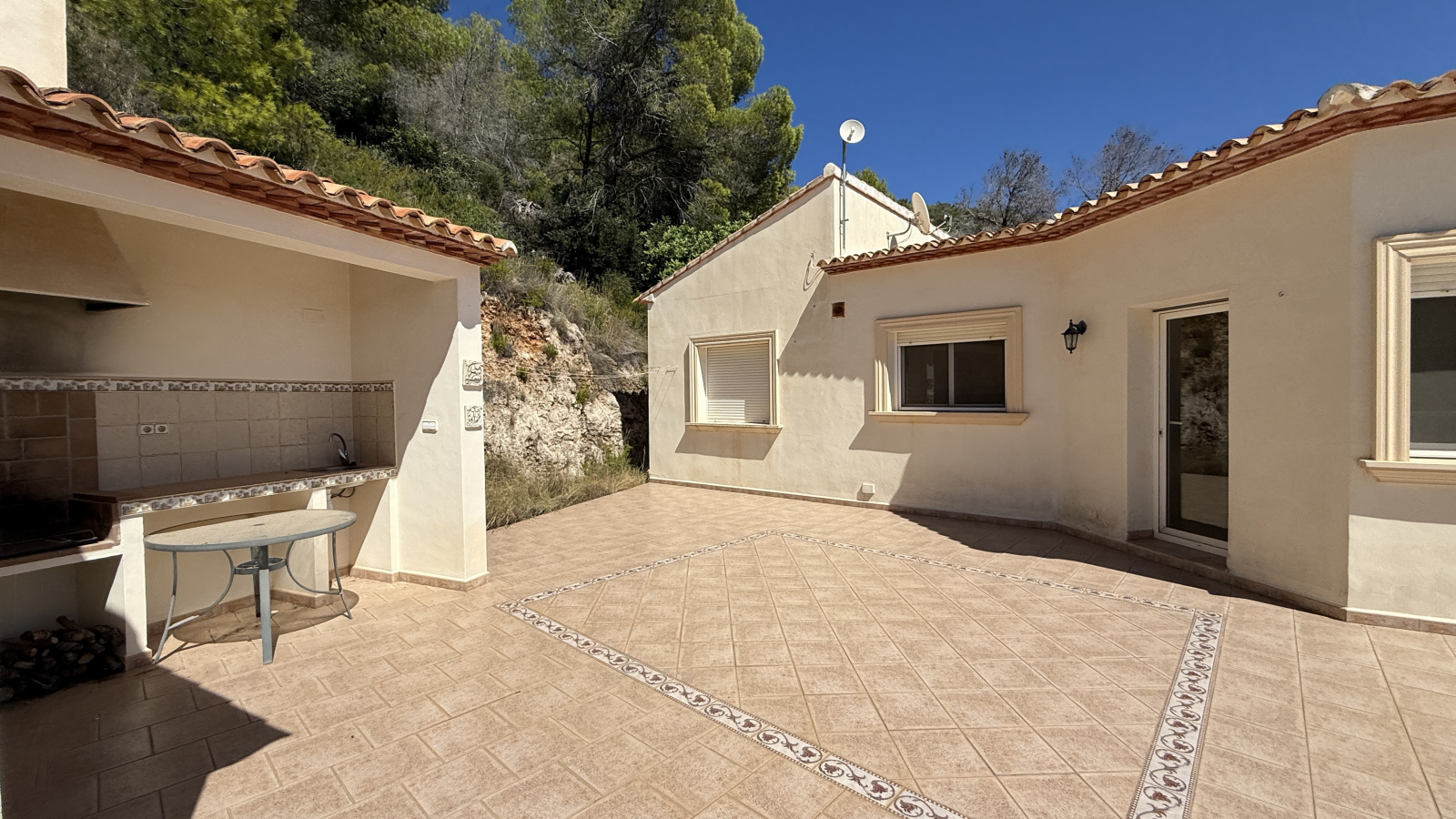 Villa te koop in Pego