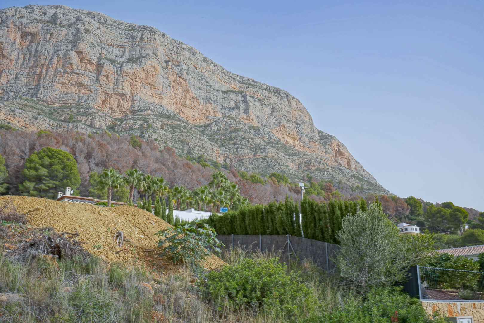 Moderne nieuwbouw villa met vrij uitzicht in Javea