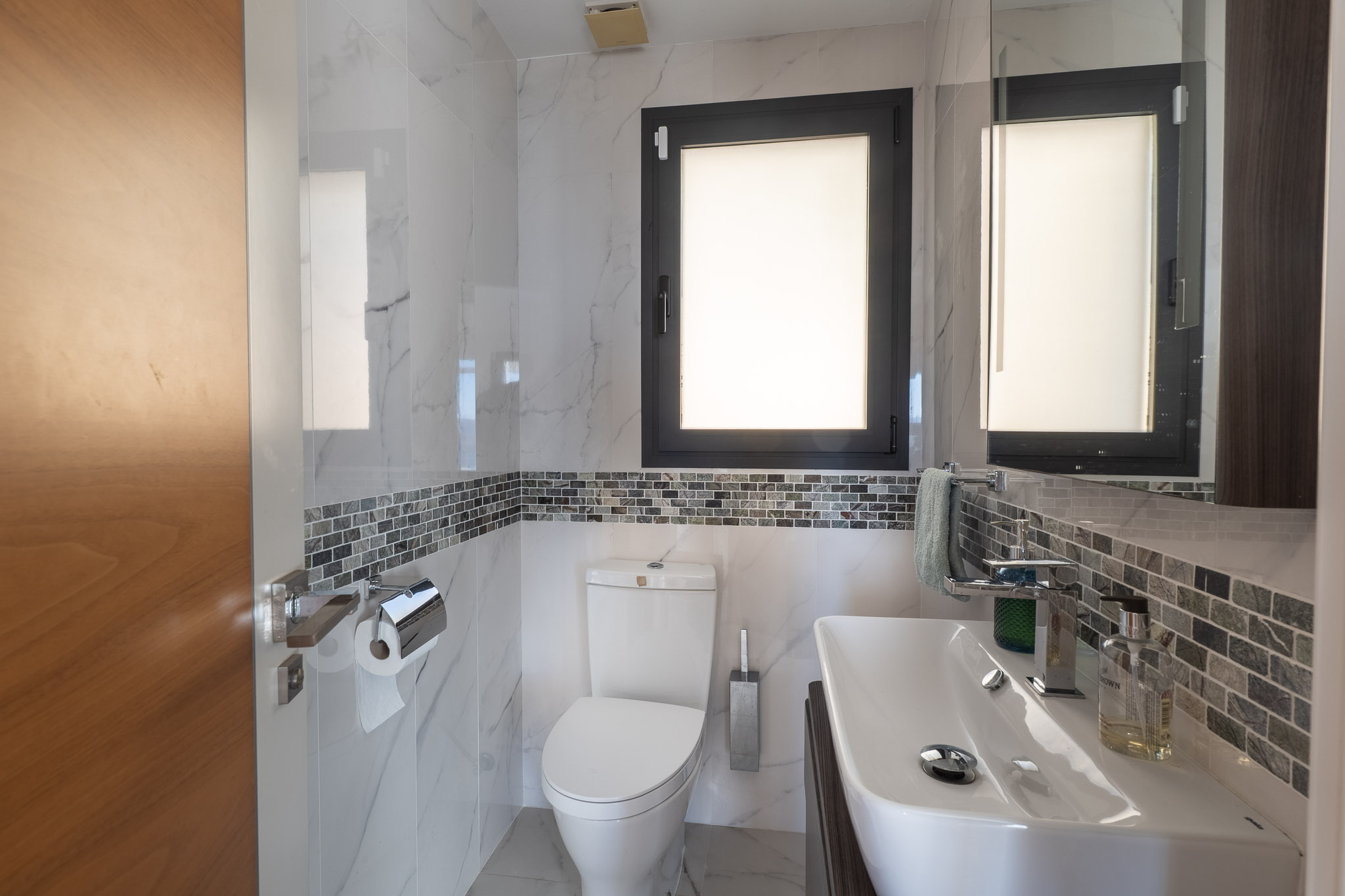 DP-40-C3XY8339ALT-27 Villa te koop in Altea