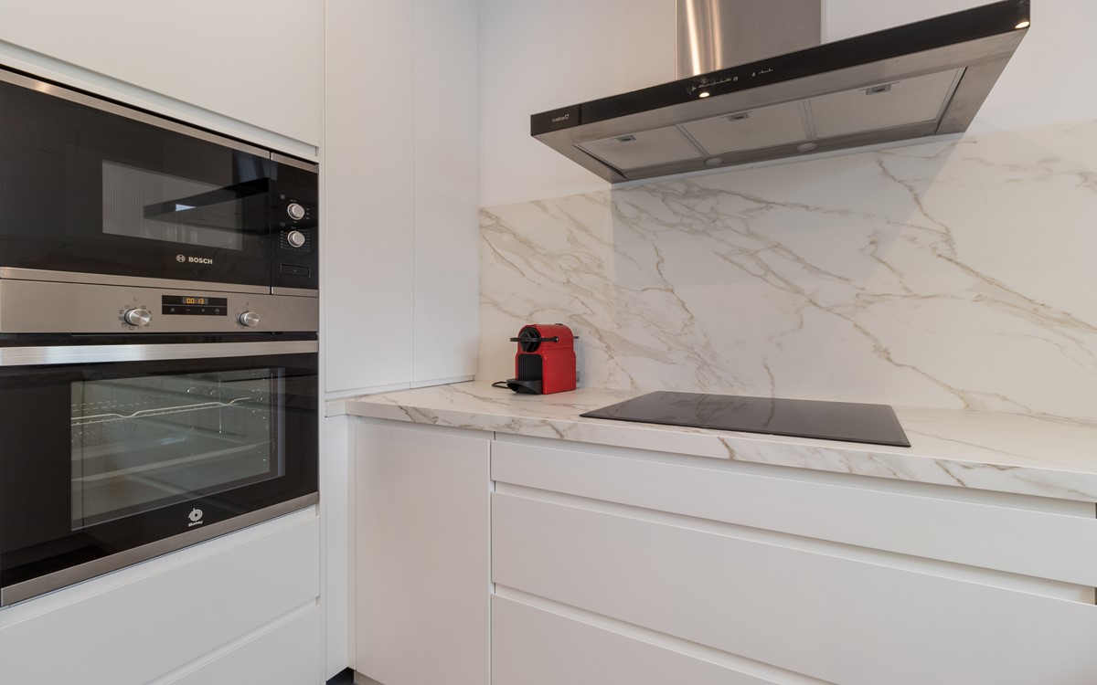 Moderne gelijkvloerse villa met privé zwembad in Moraira