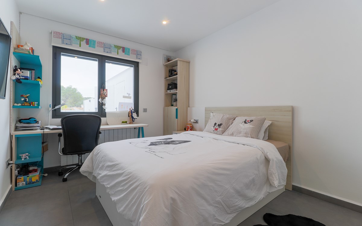 Moderne gelijkvloerse villa met privé zwembad in Moraira