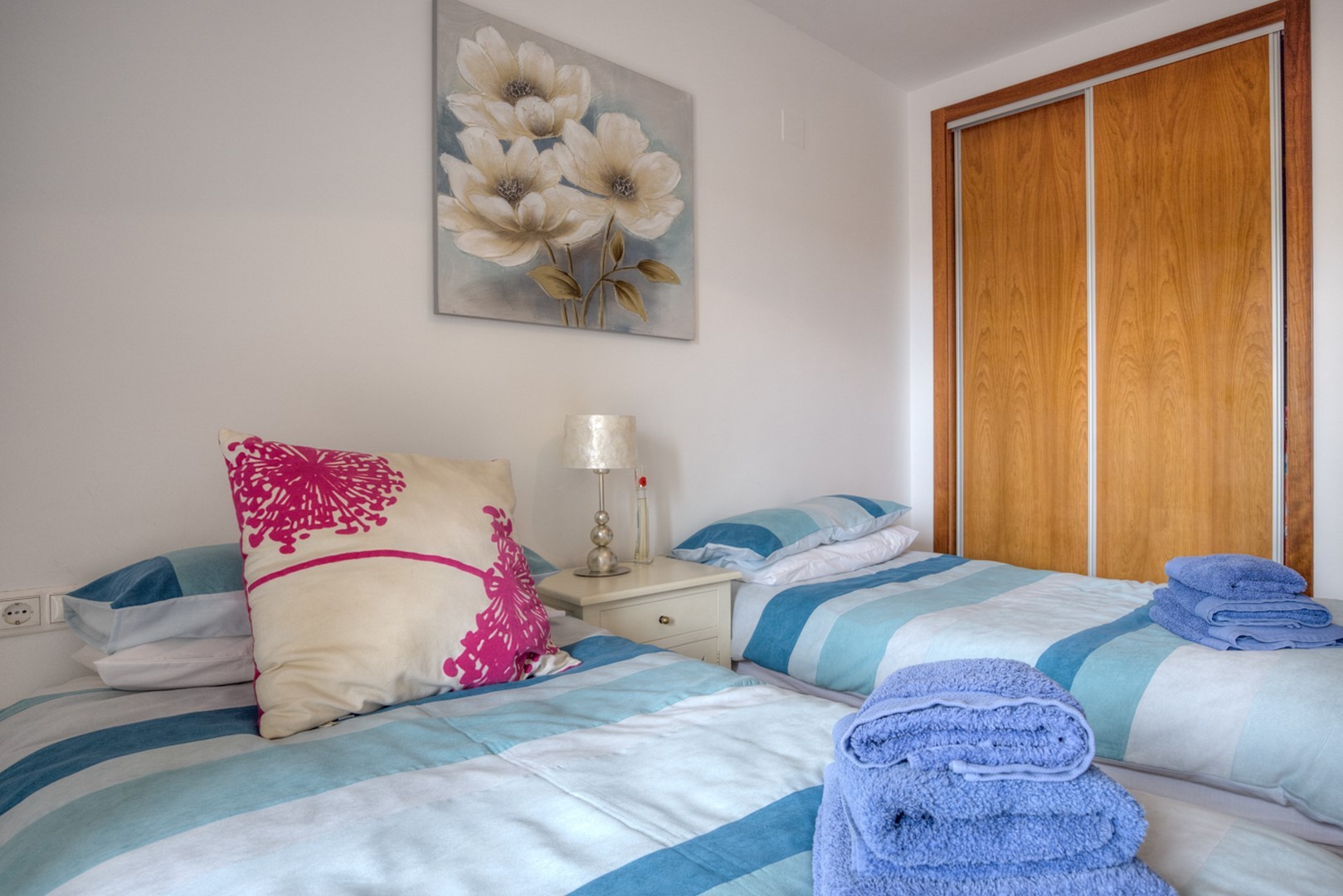 Moderne villa gelegen op exclusief park in Moraira