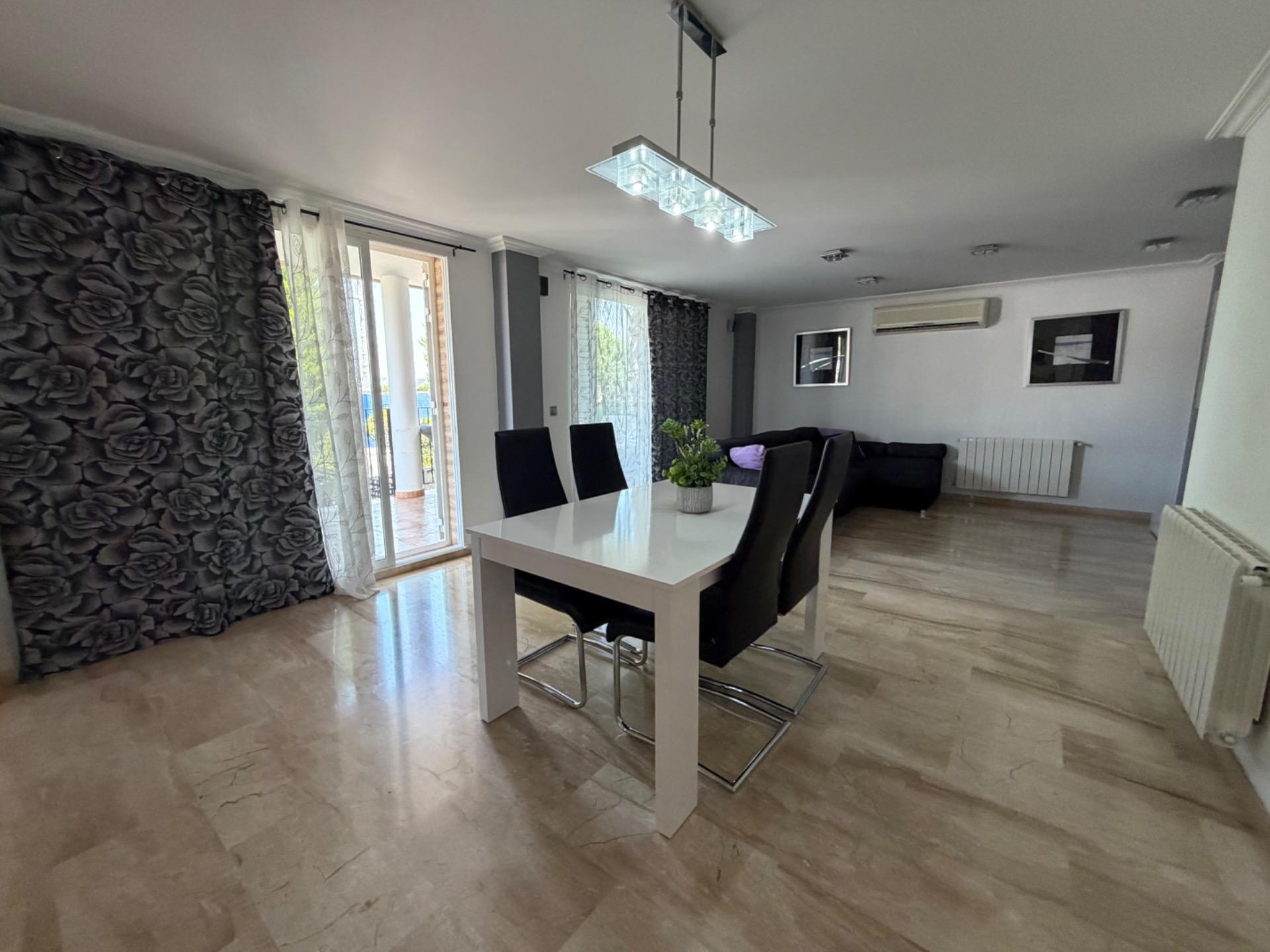 Villa te koop in Riba – Roja de Turia