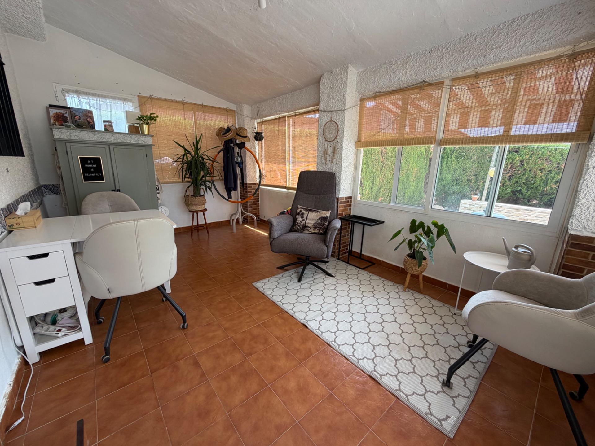 Villa te koop in Pedralba