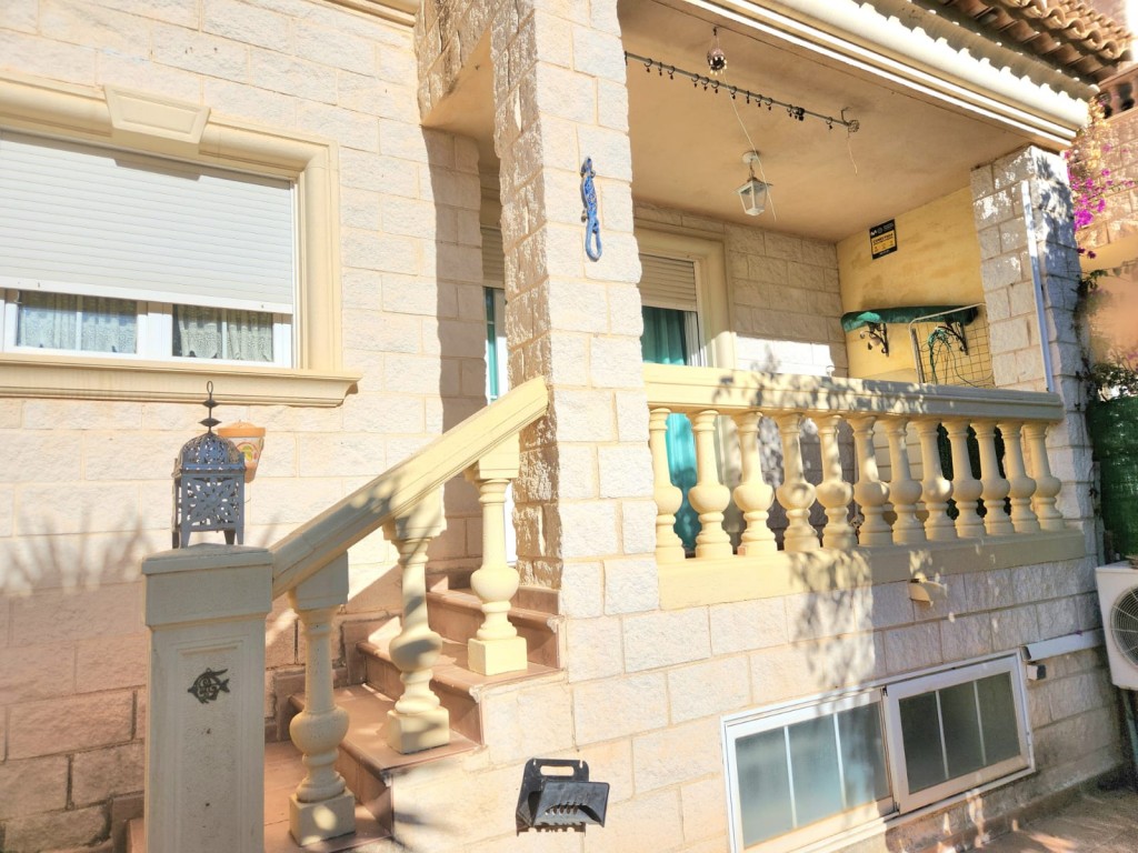 Geschakelde woning te koop in Albir