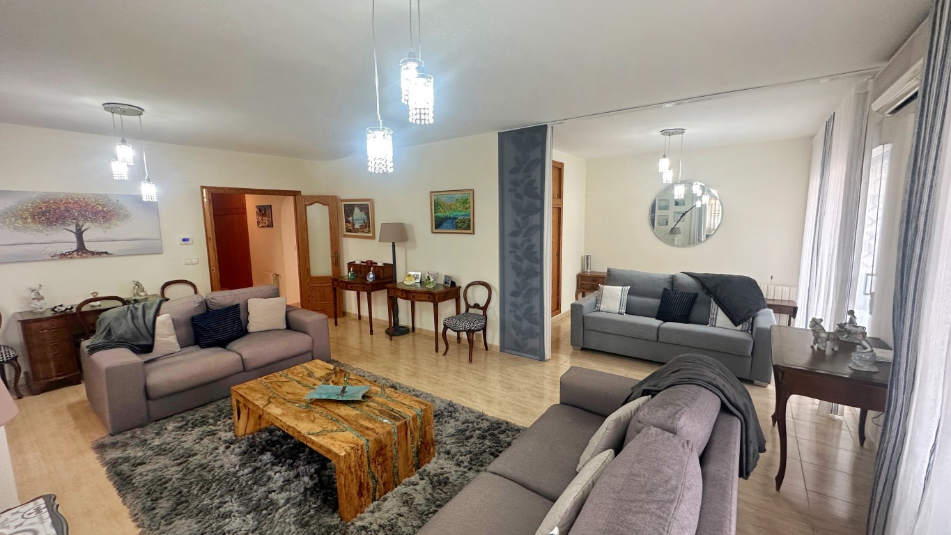 Appartement te koop in Albir