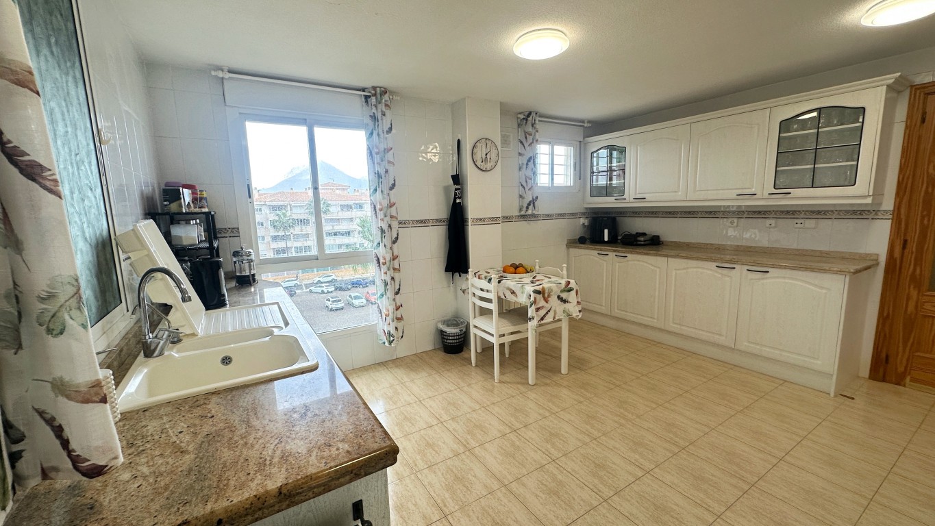 Appartement te koop in Albir