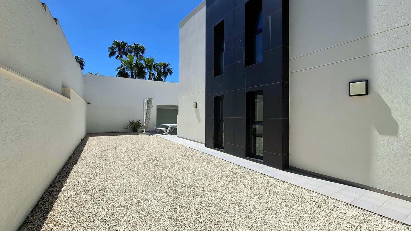 Villa te koop in Albir