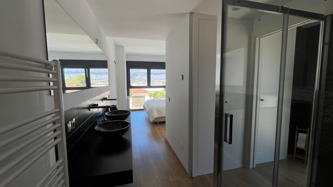 Villa te koop in Albir