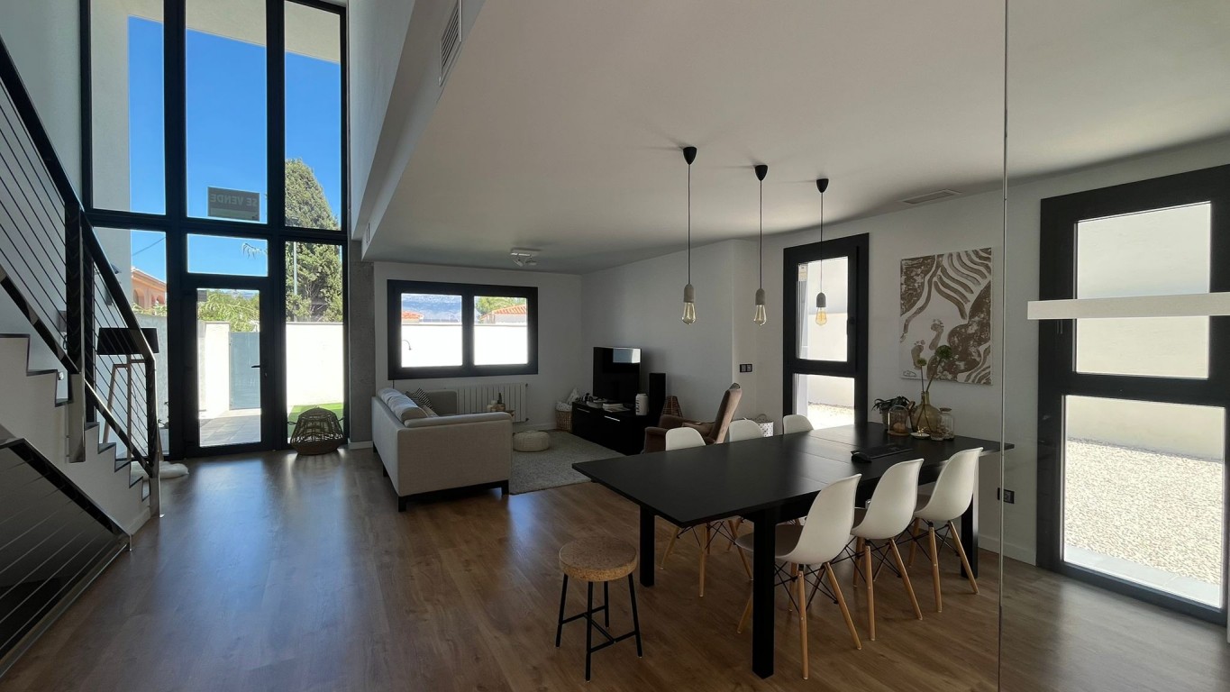Villa te koop in Albir