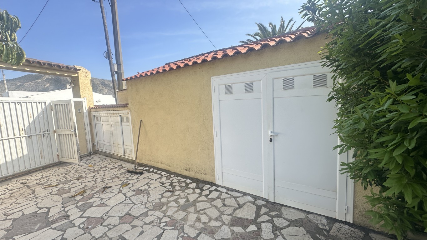 Villa te koop in Albir