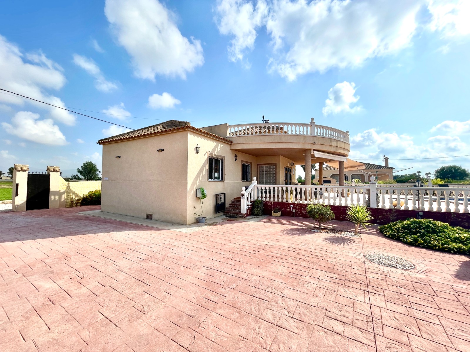 Villa te koop in Catral