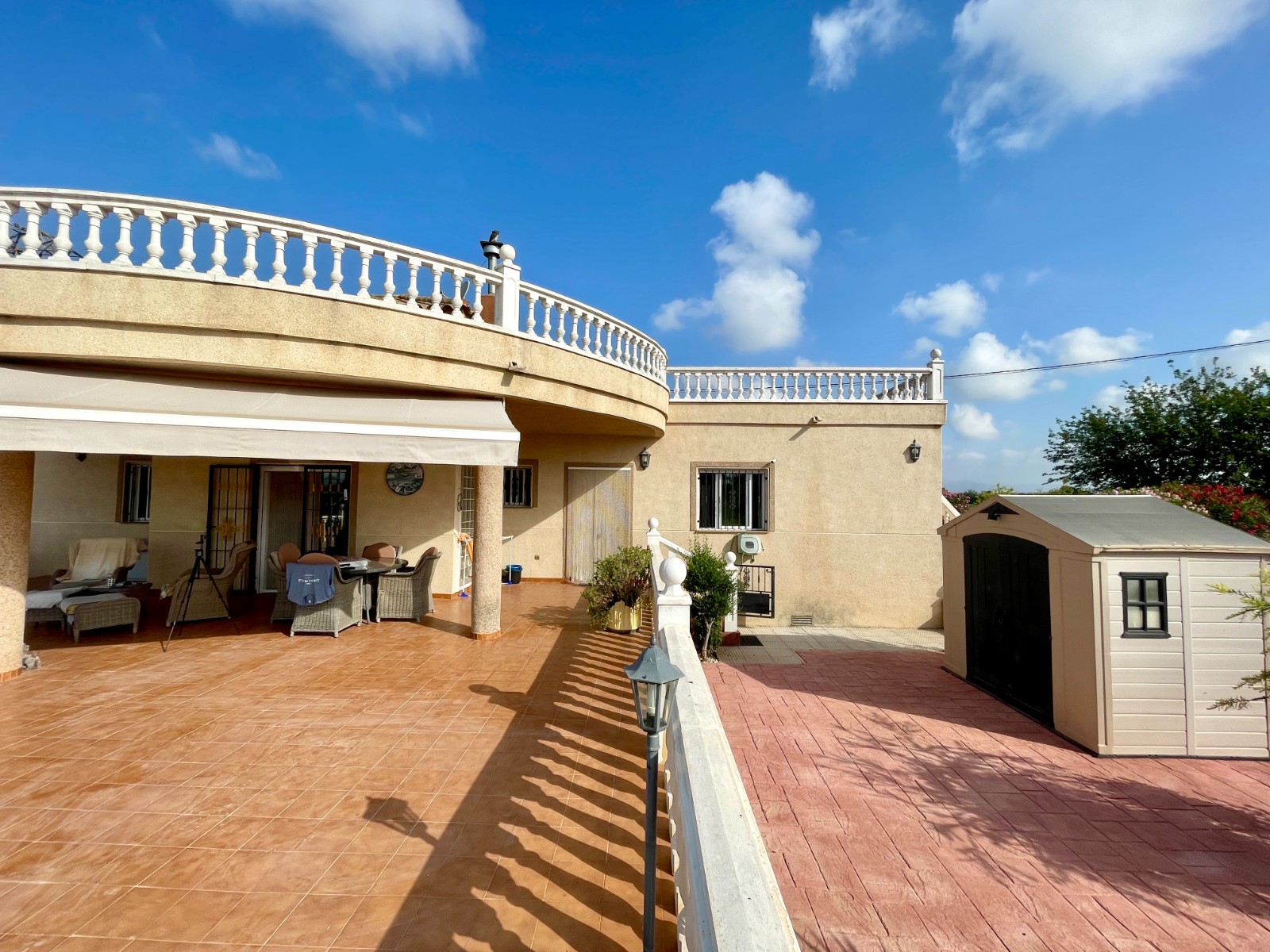 Villa te koop in Catral