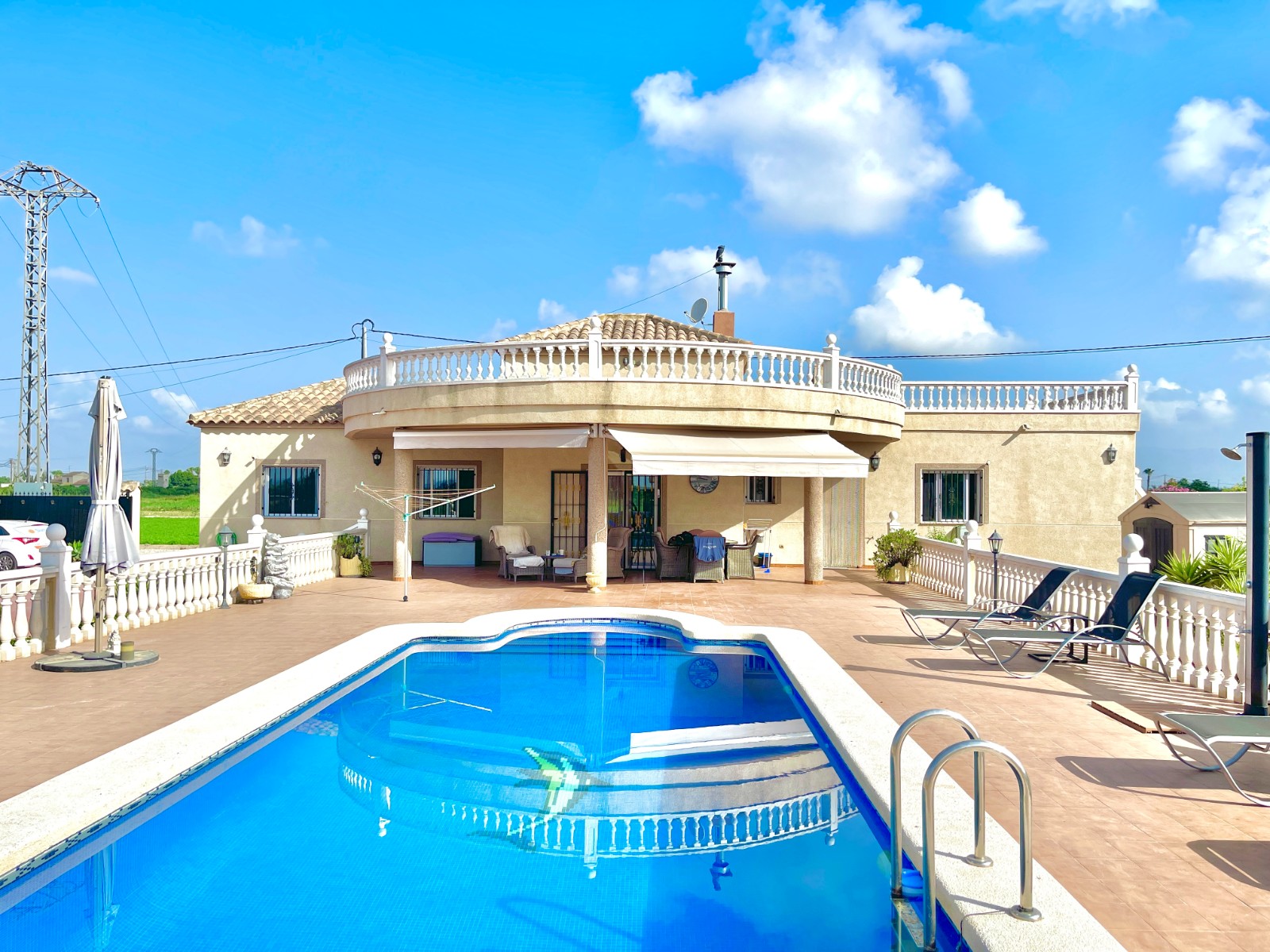 Villa te koop in Catral