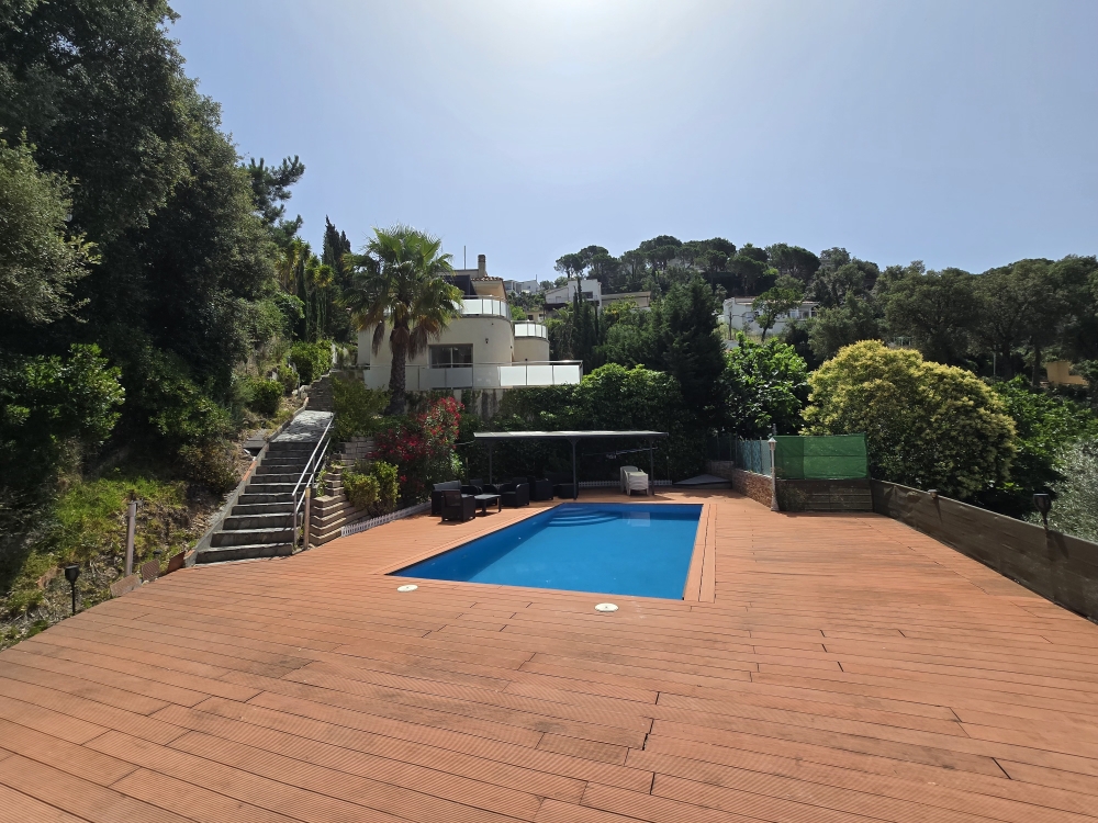 Villa te koop in Lloret de Mar