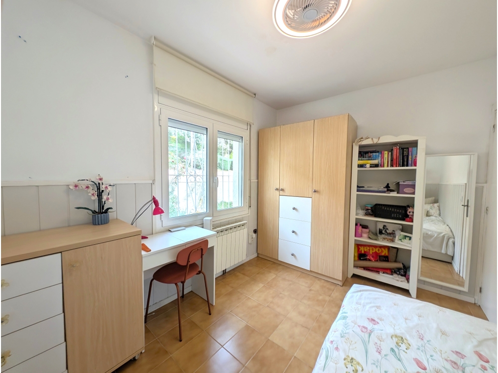 Villa met zeezicht te koop in Lloret de Mar