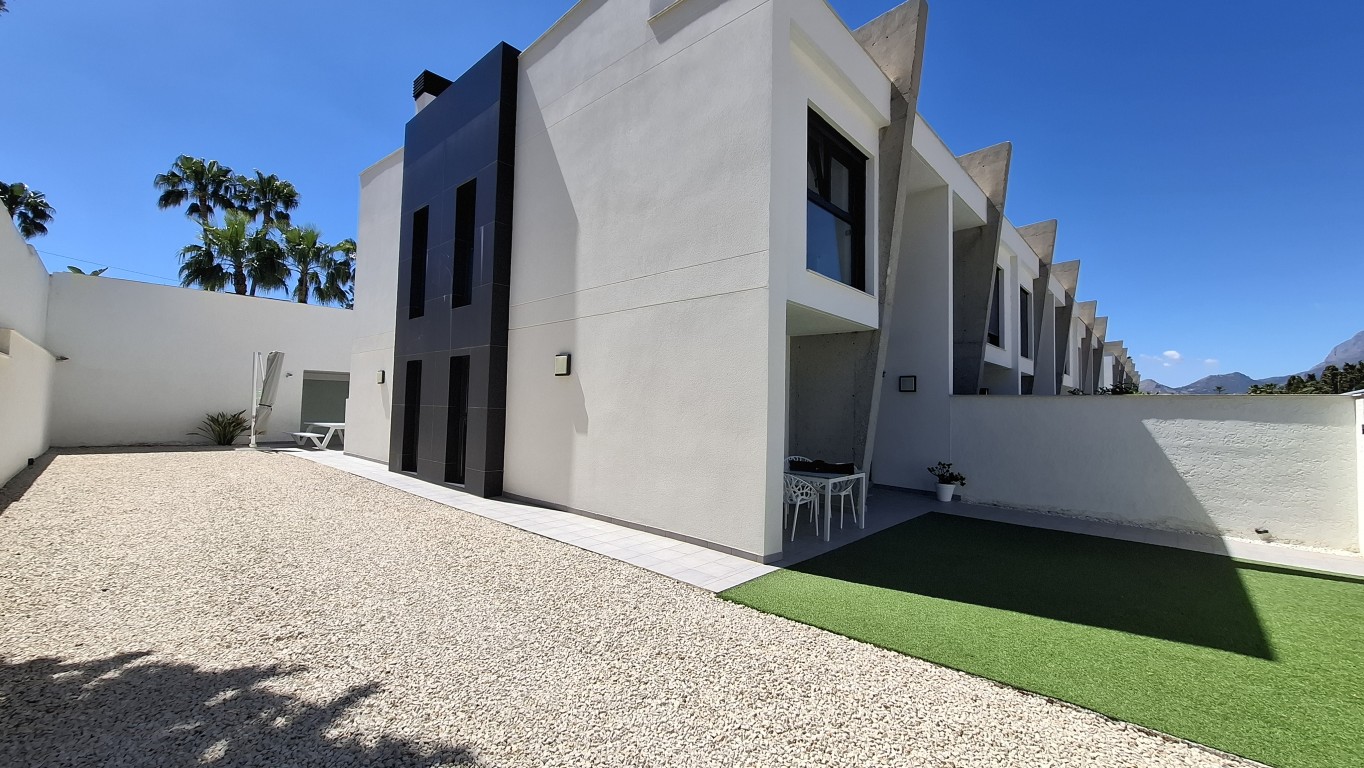 Villa te koop in Albir