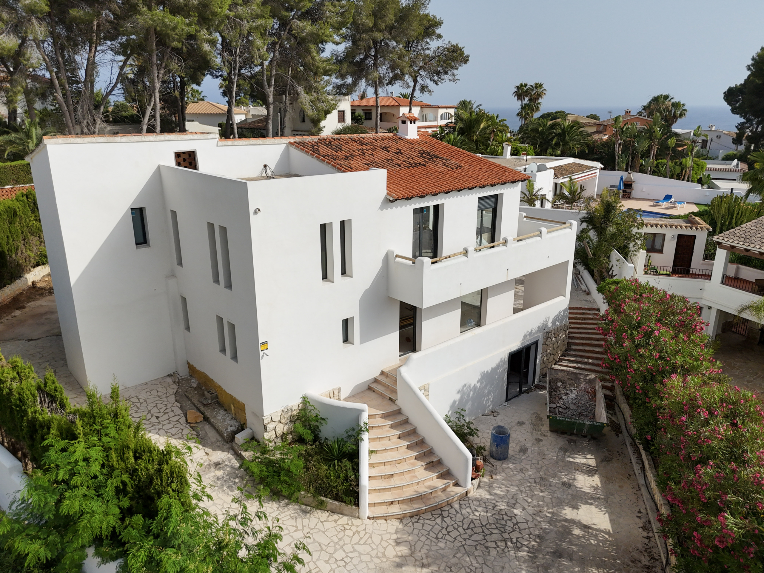 DP-70-TAMOR1562-7 Volledig gerenoveerde villa in aanbouw op toplocatie in Moraira