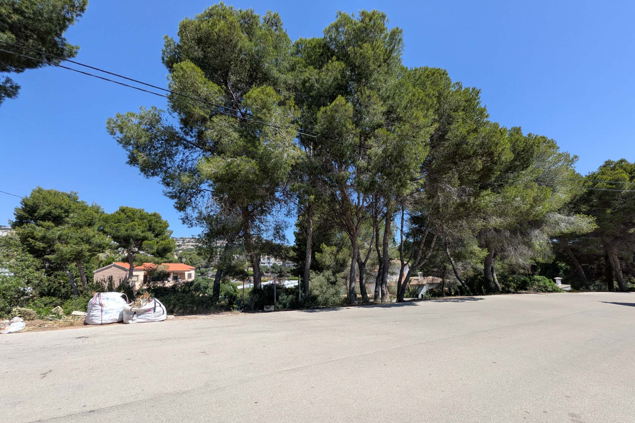 Grondstuk te koop in Moraira