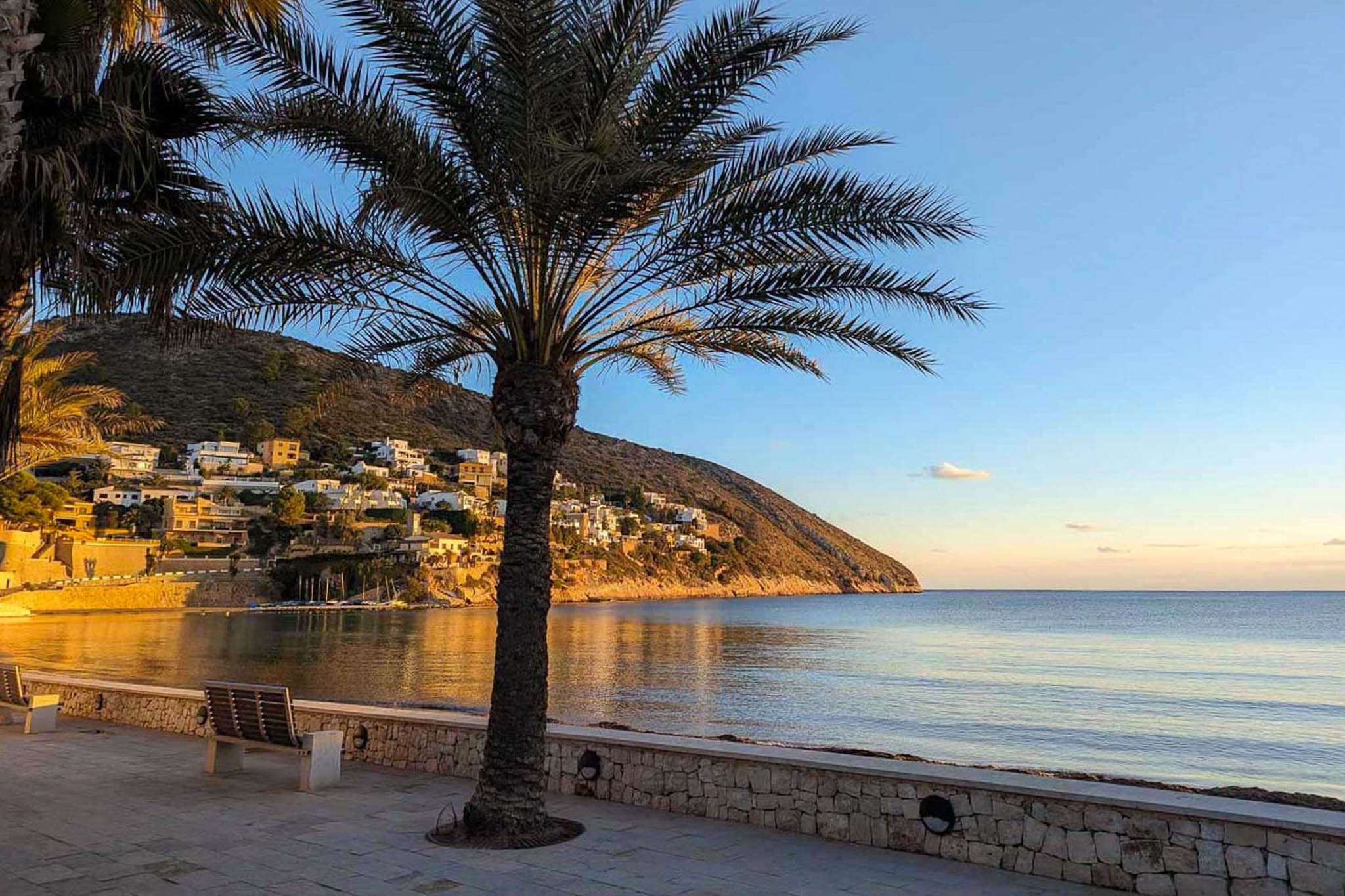Grondstuk te koop in Moraira