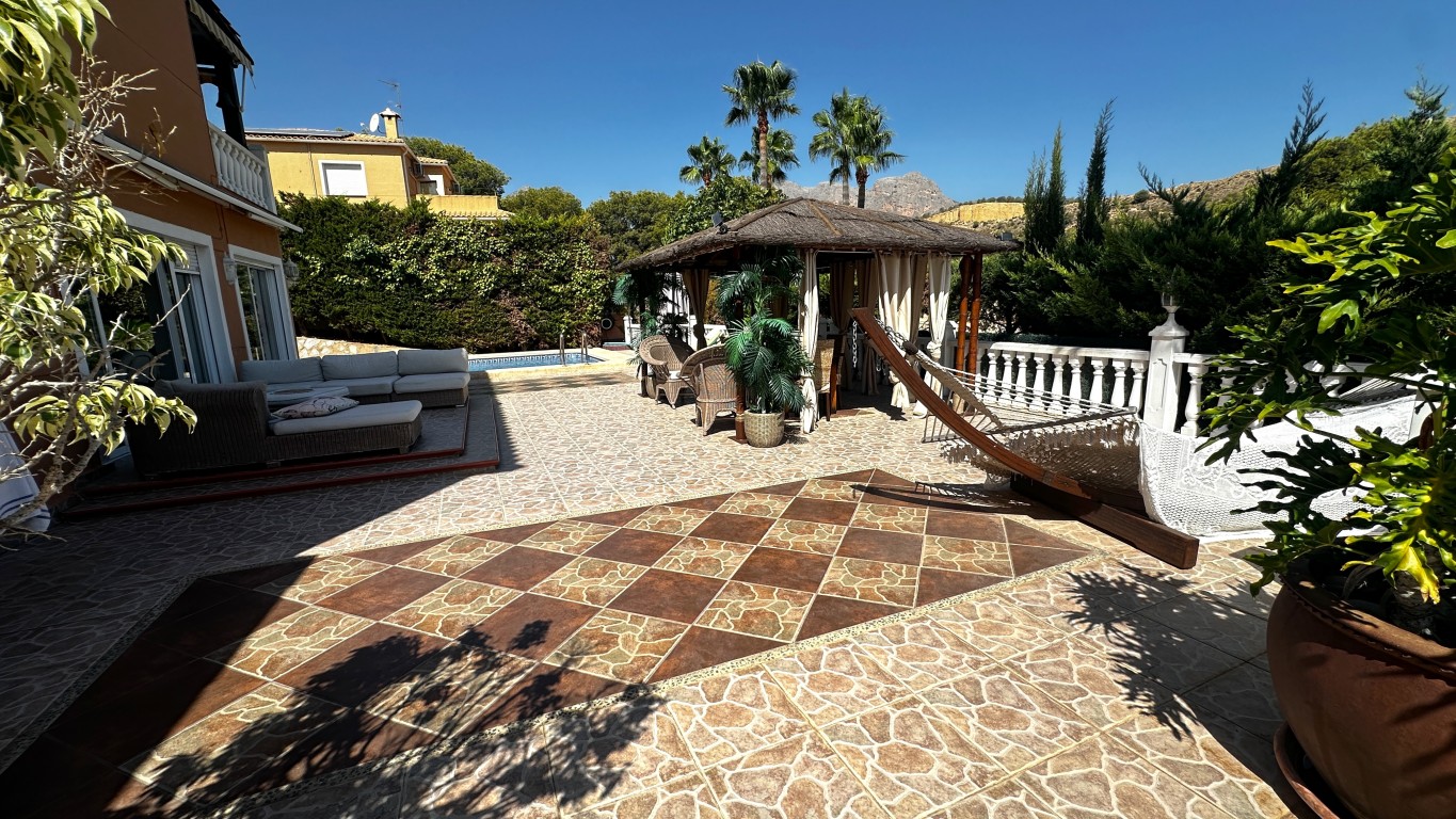 Villa te koop in La Nucia