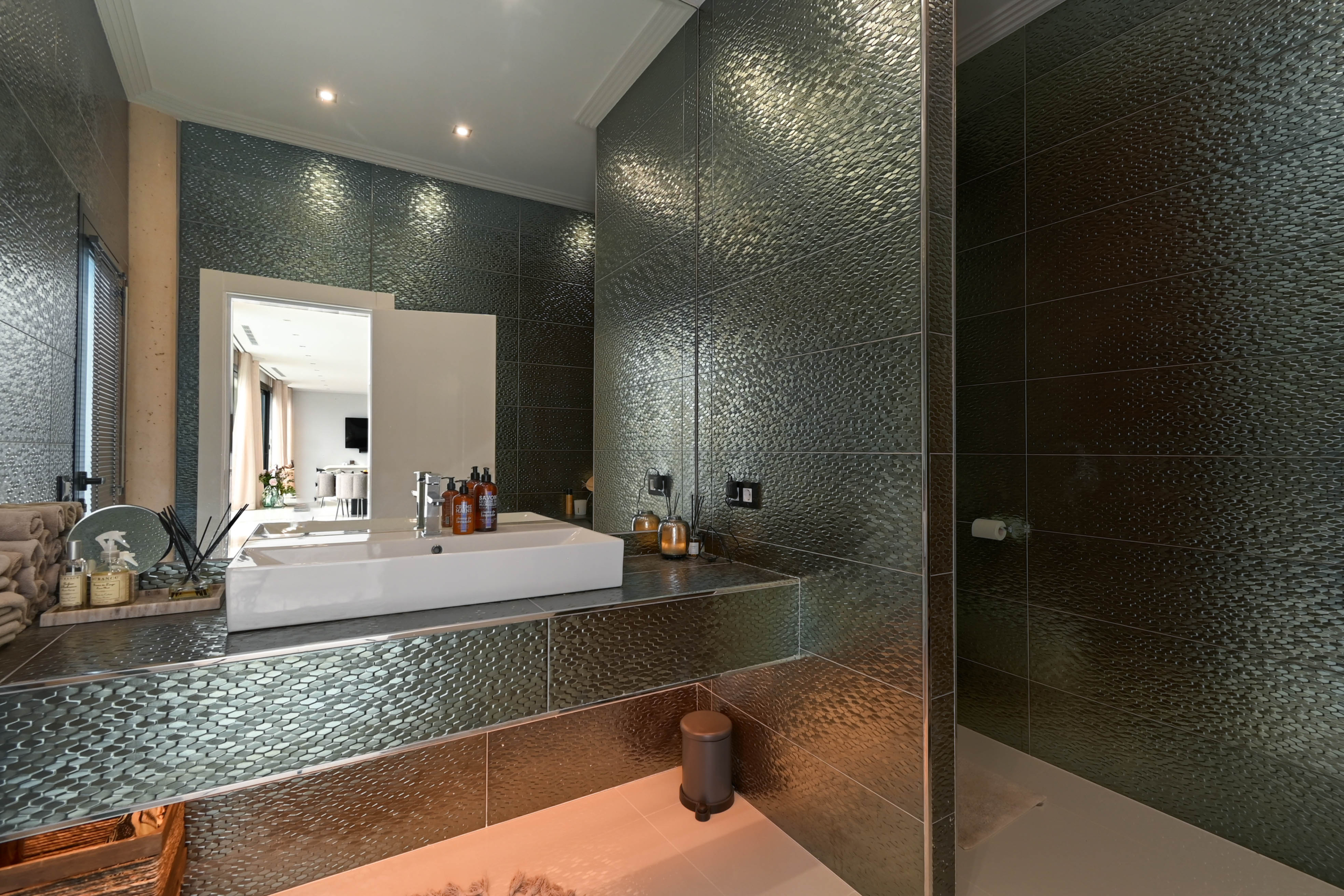 DP-70-TABEN3222-28 Uitzonderlijke design villa met indoor pool, spa en zeezicht in Benissa