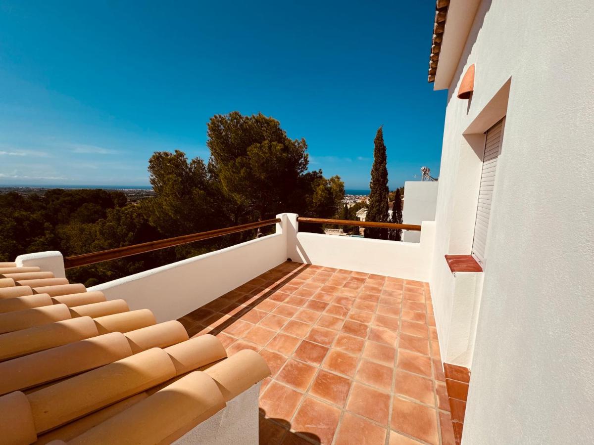 DP-70-TADEN8015-3 Luxe villa met zeezicht en privé zwembad in Denia