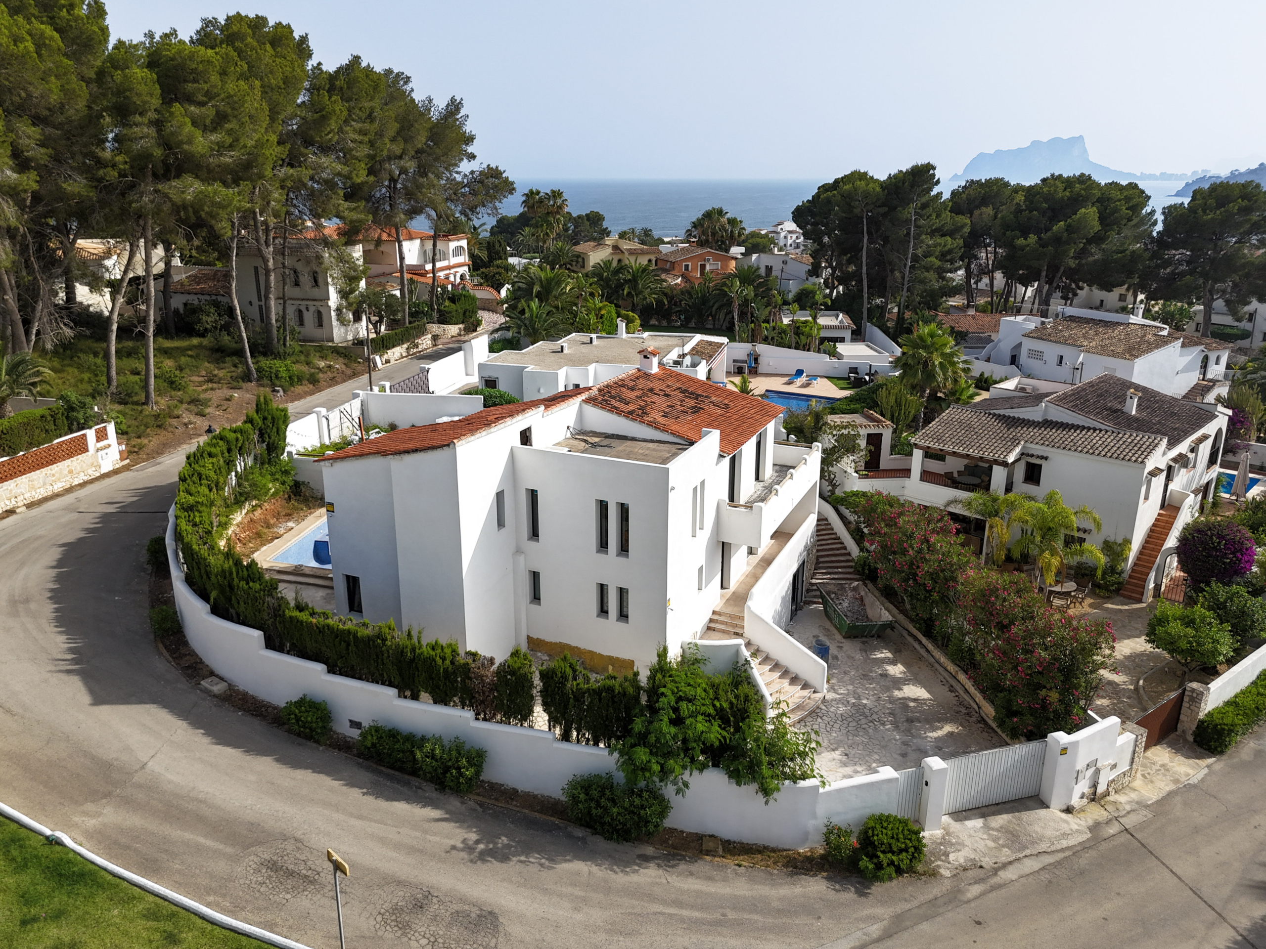 DP-70-TAMOR1562-9 Volledig gerenoveerde villa in aanbouw op toplocatie in Moraira
