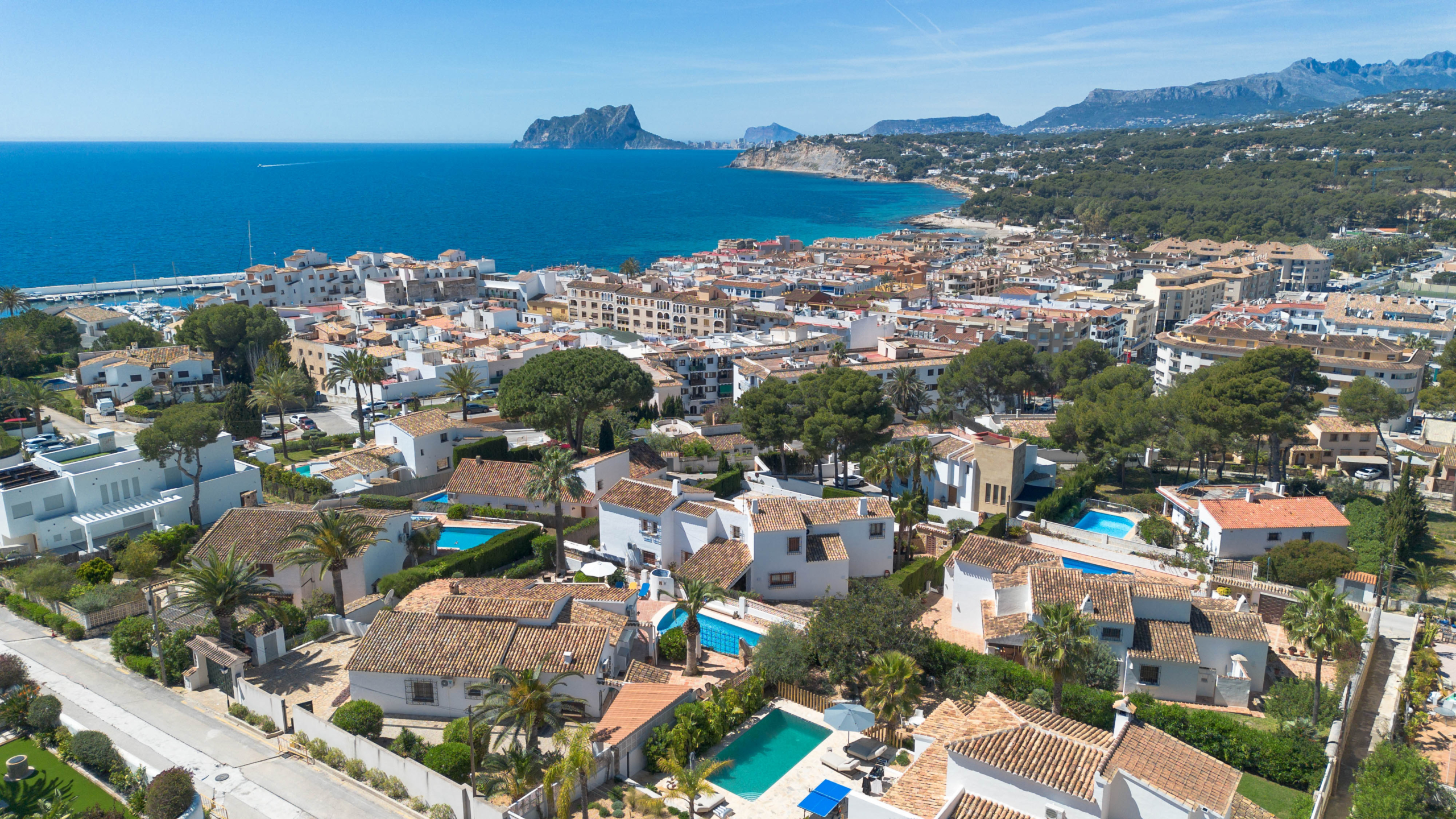 Mediterrane villa in met zeezicht loopafstand centrum en strand Moraira