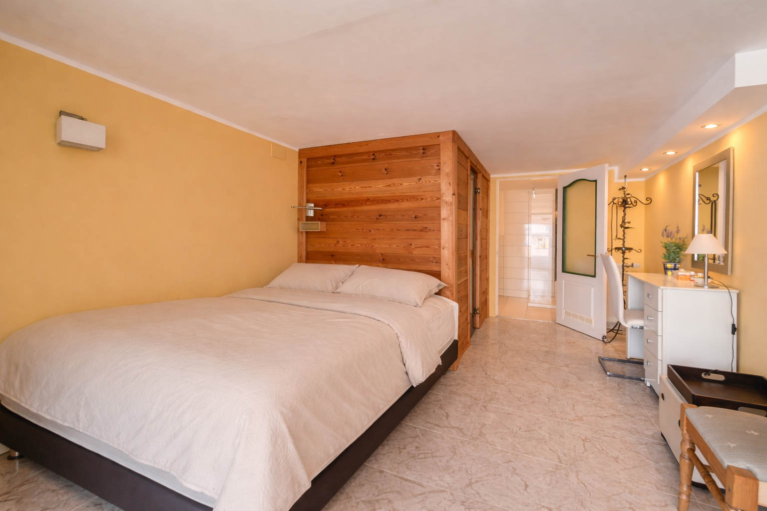Mediterrane villa in met zeezicht loopafstand centrum en strand Moraira