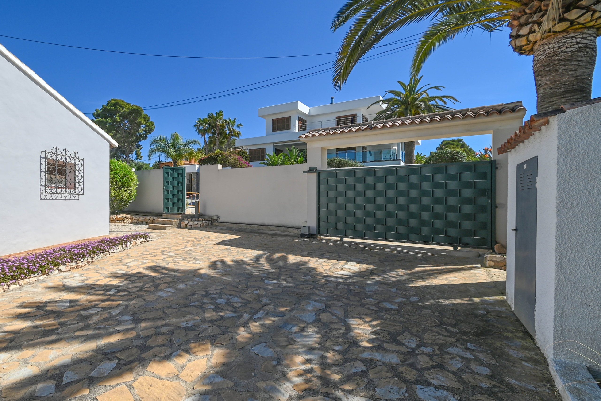 Mediterrane villa in met zeezicht loopafstand centrum en strand Moraira