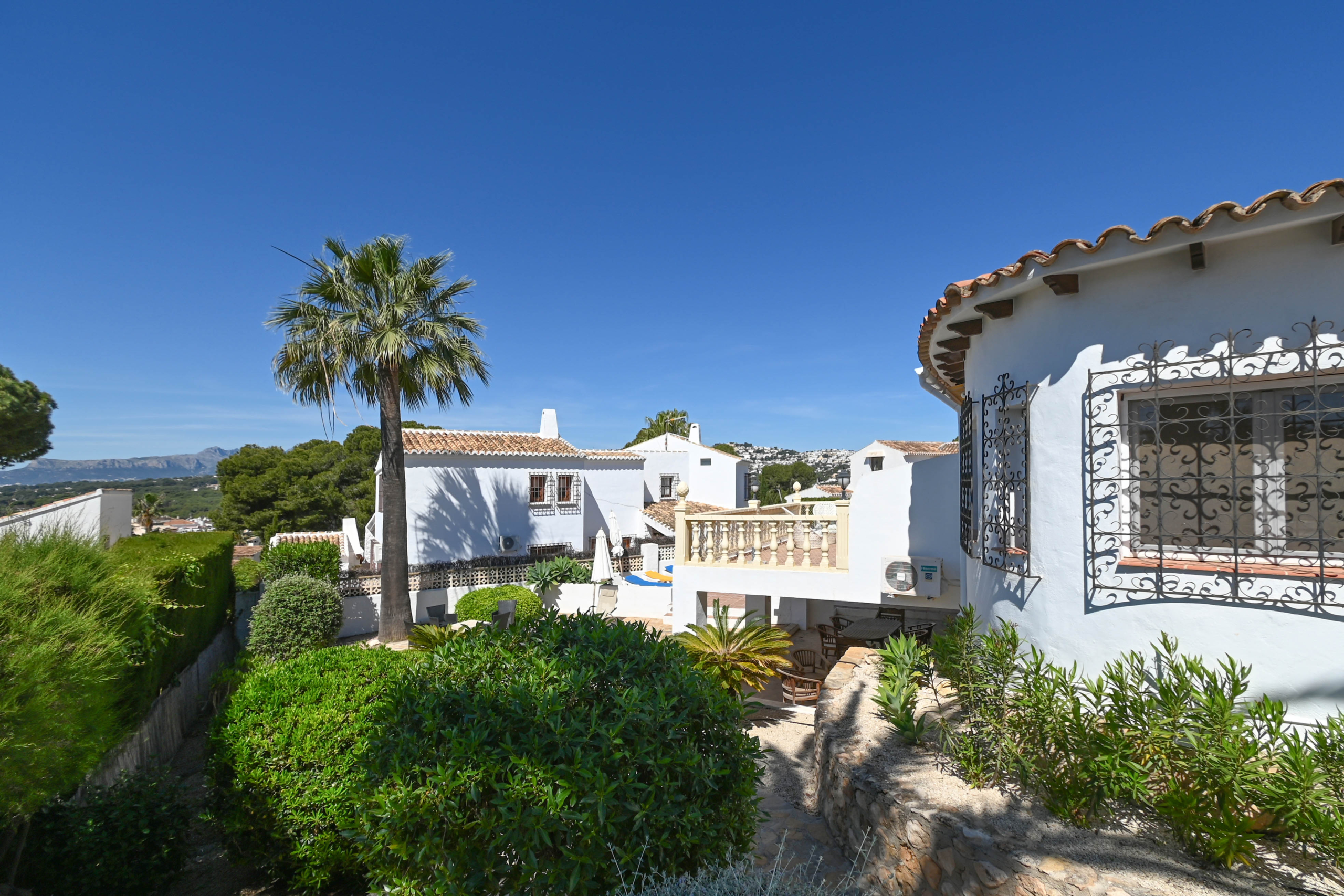Mediterrane villa in met zeezicht loopafstand centrum en strand Moraira
