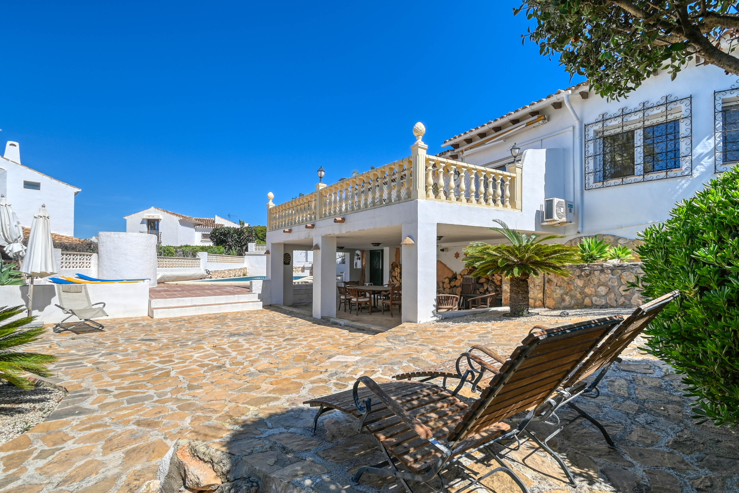 Mediterrane villa in met zeezicht loopafstand centrum en strand Moraira