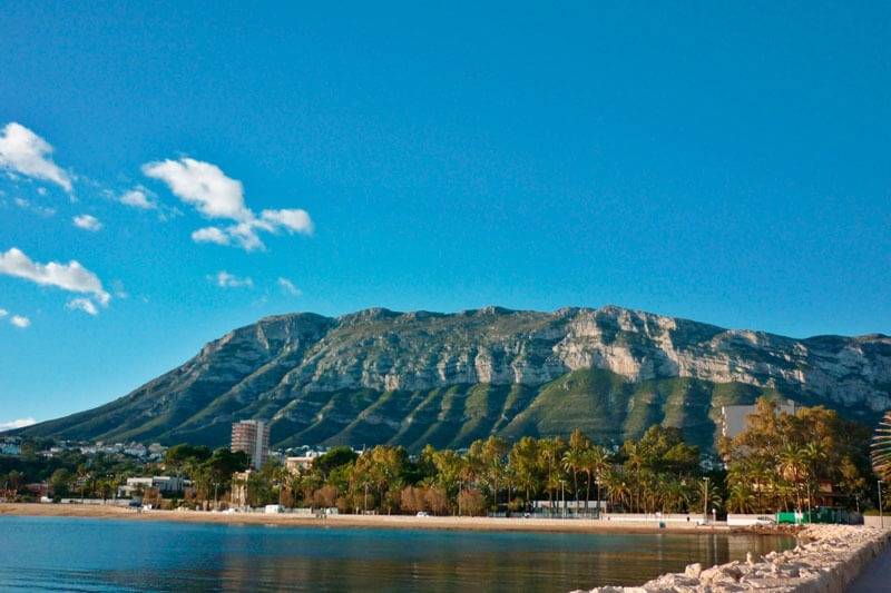 Finca te koop in Denia