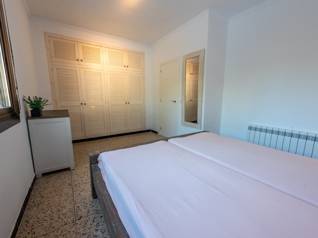 Villa met zeezicht te koop in Lloret de Mar