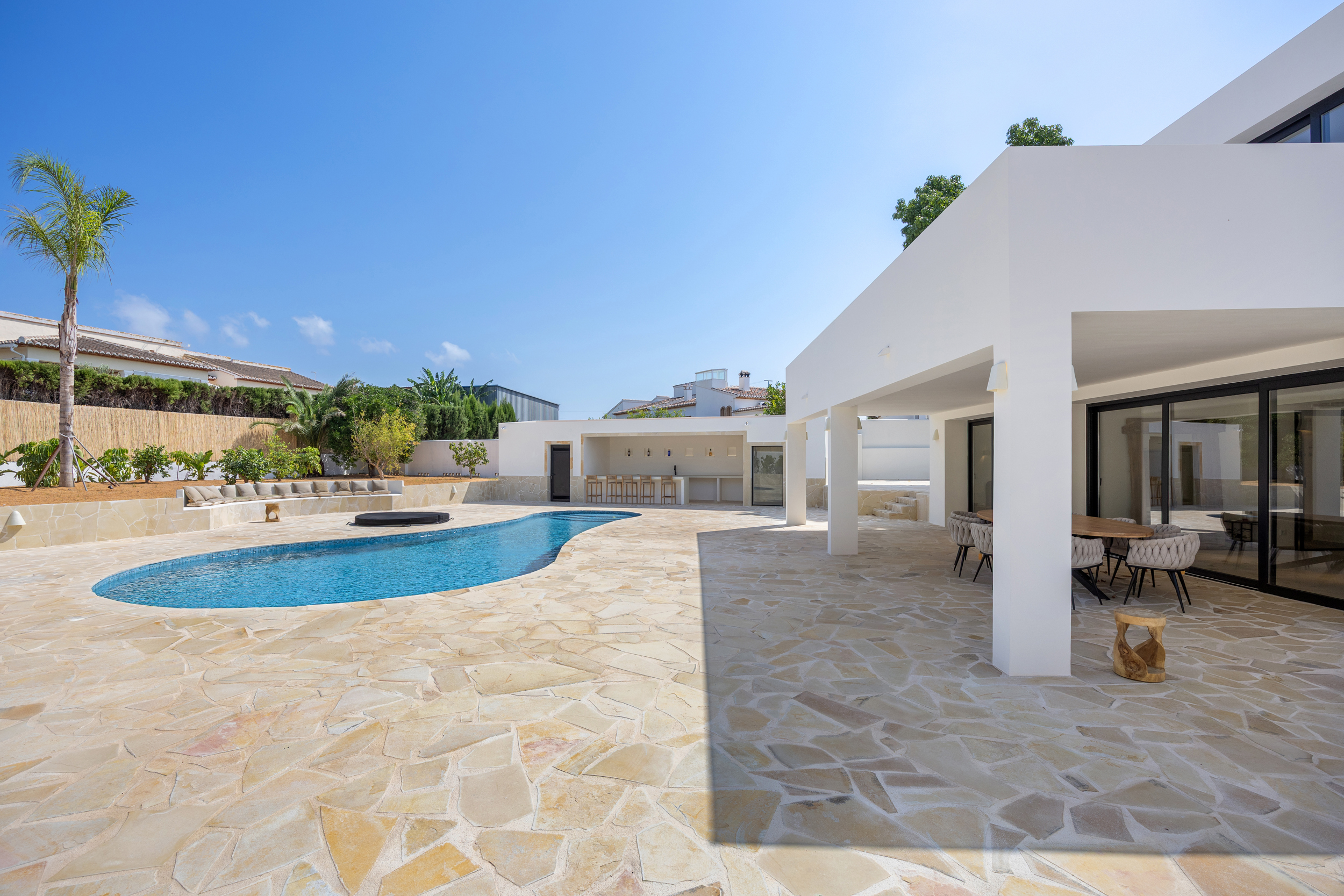 ID993dd601-0000-0500-0000-00001a2236ed.jpg Villa te koop in Javea