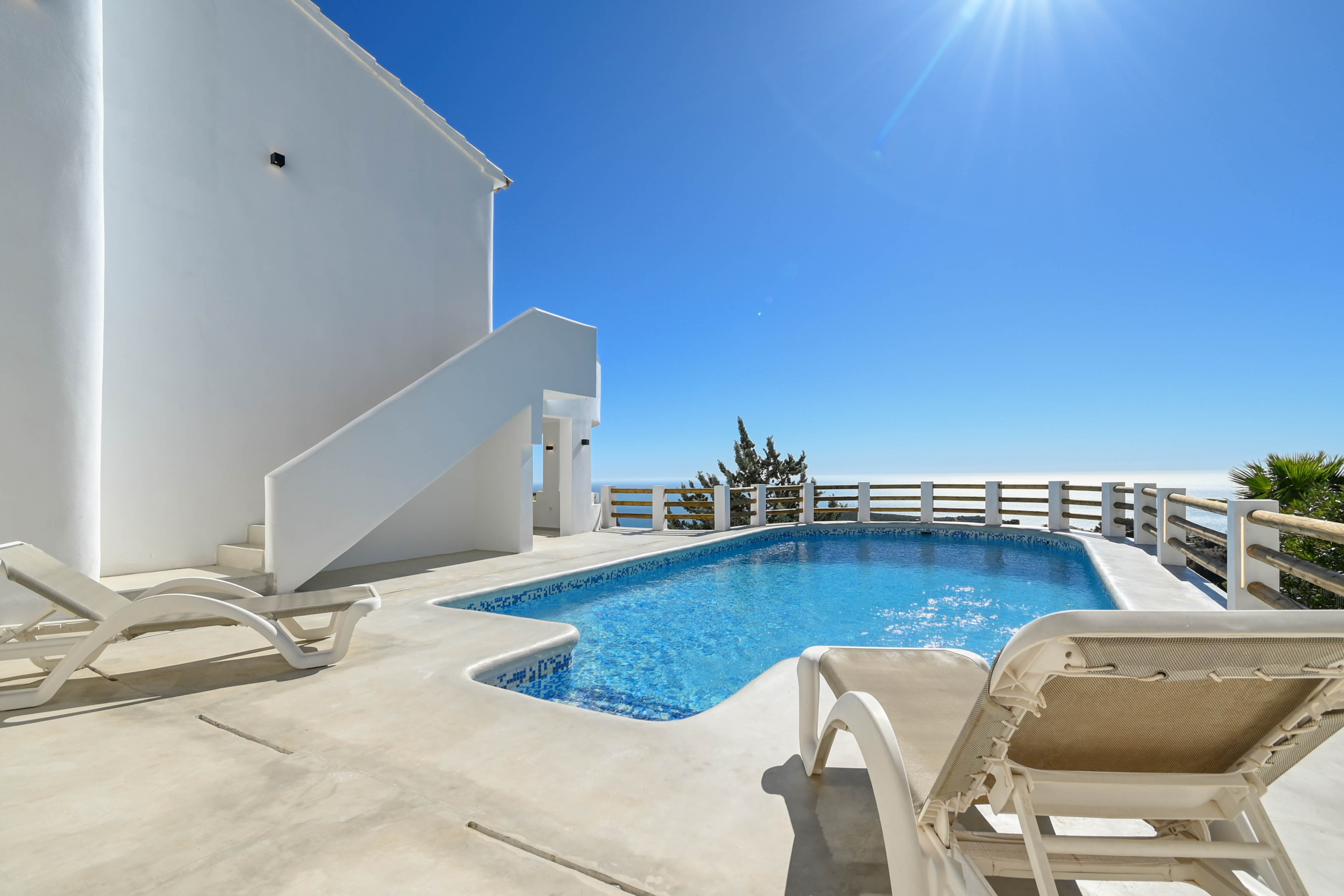 Ibiza stijl villa met panoramisch uitzicht in Benitachell
