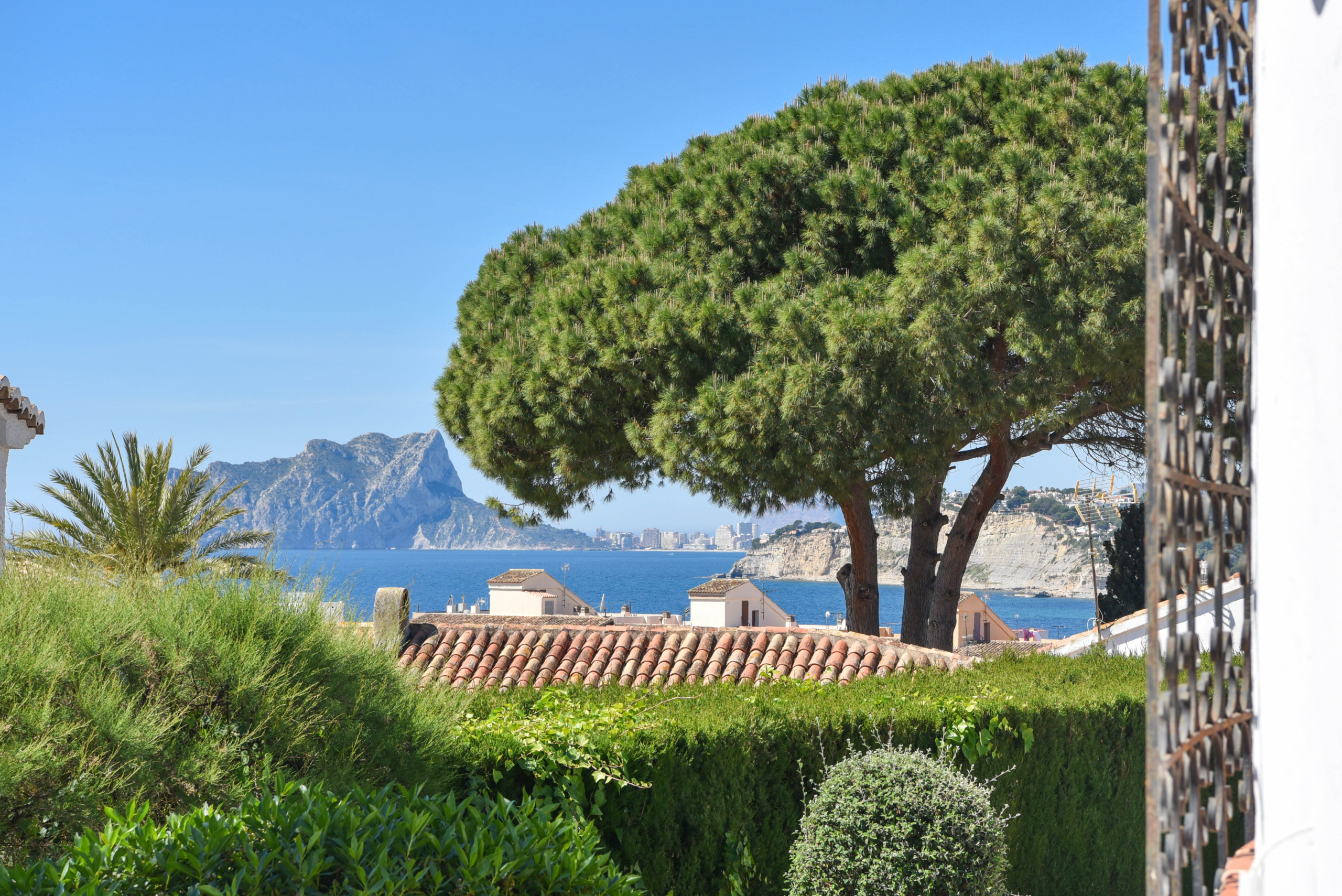 Mediterrane villa in met zeezicht loopafstand centrum en strand Moraira