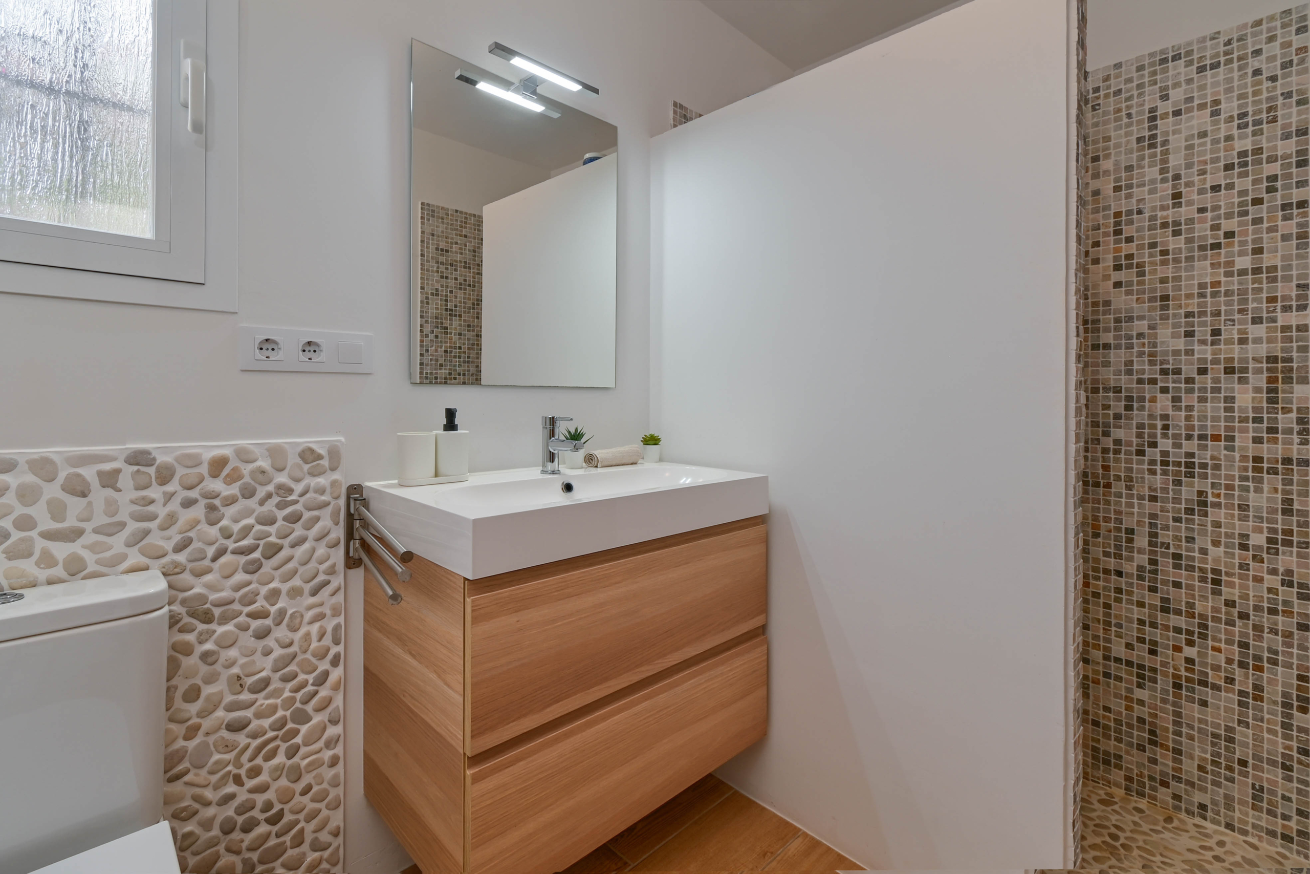 DP-70-TADEN8015-11 Luxe villa met zeezicht en privé zwembad in Denia